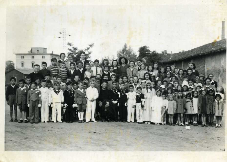 Foto Cresima 30 maggio 1946.jpg